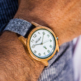 Großglockner zeitlos Holzuhr Armbanduhr Waidzeit Alpin Herrenuhr Geschenk Lodenarmband Holzuhr Männeruhr