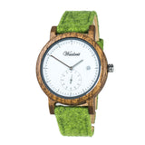 Waidzeit Armbanduhr Maximilian Lodenarmband Schladming Walnuss weißes Ziffernblatt Männeruhr Geschenk Männergeschenk Natur Holz Armbanduhr